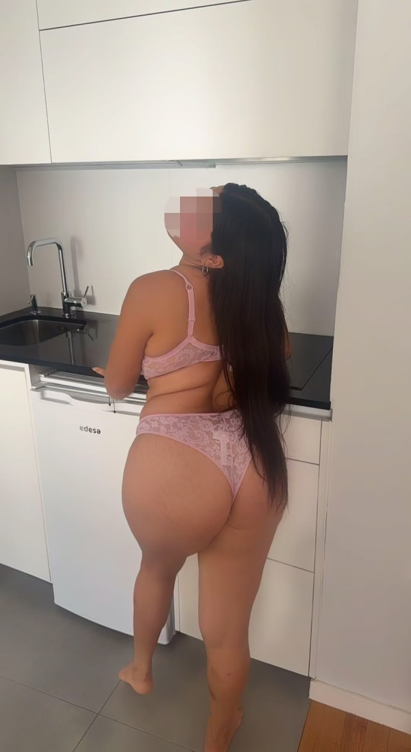 1 vez en porriño super BOMBA sexy