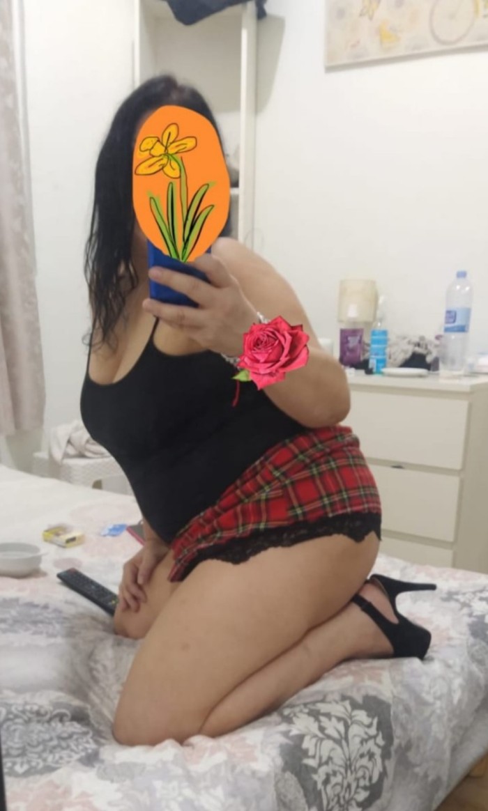 Madurita completita griego garganta profunda