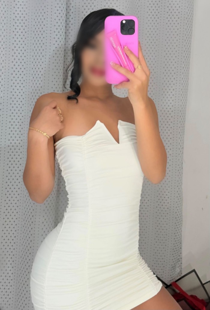 Tan hermosa como cachonda en salamanca