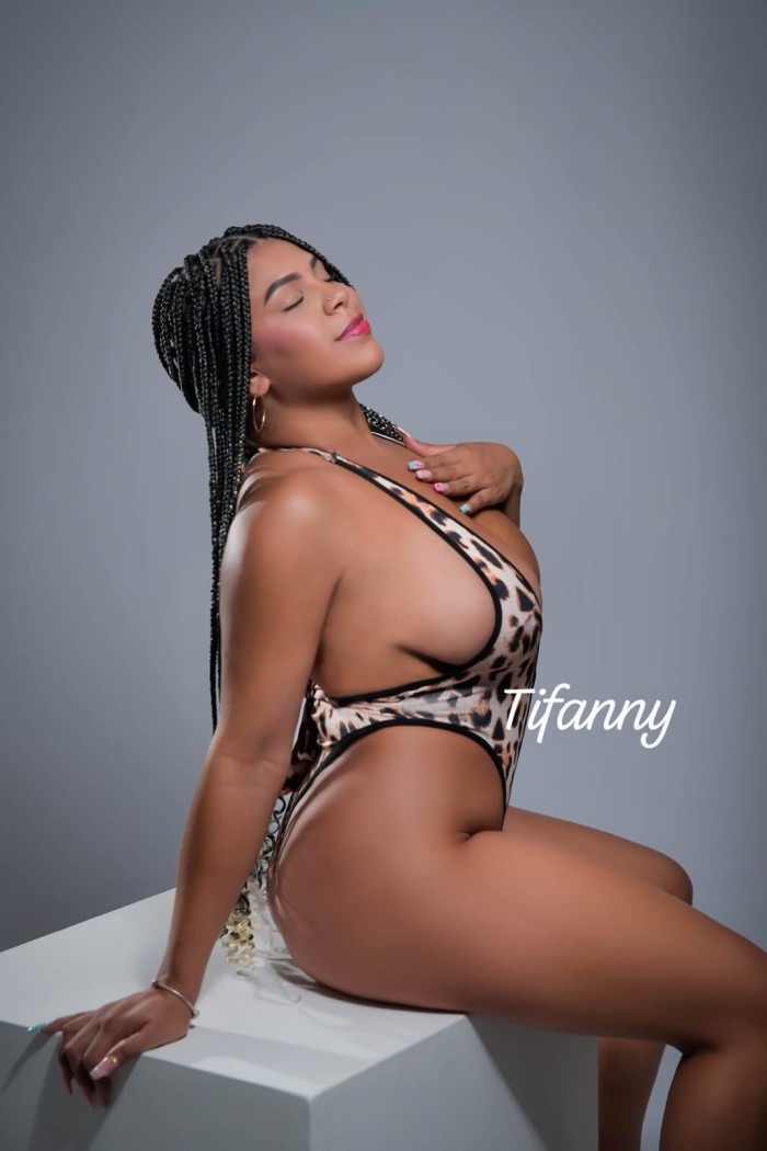 ARDIENTES SENSUALES DESEOSAS DE SEXO