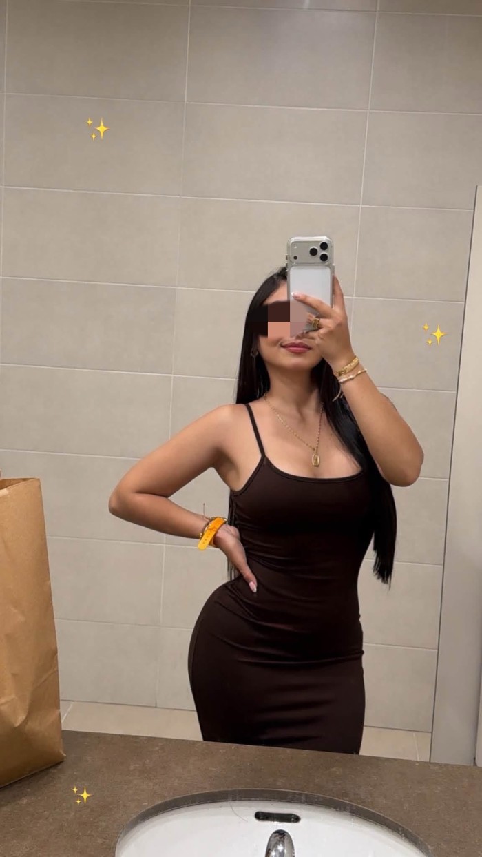 COLOMBIANA FIESTERA, DIOSA DEL PLACER