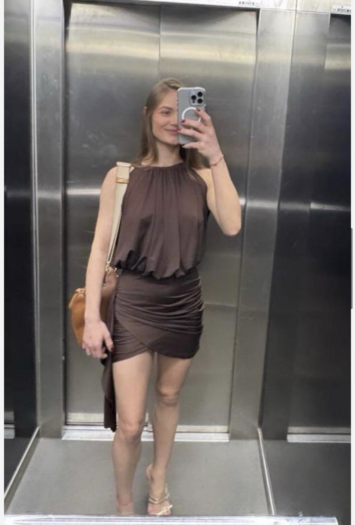 SEXY BRASILEÑA MUY SENSUAL FIESTA EN CALAFELL