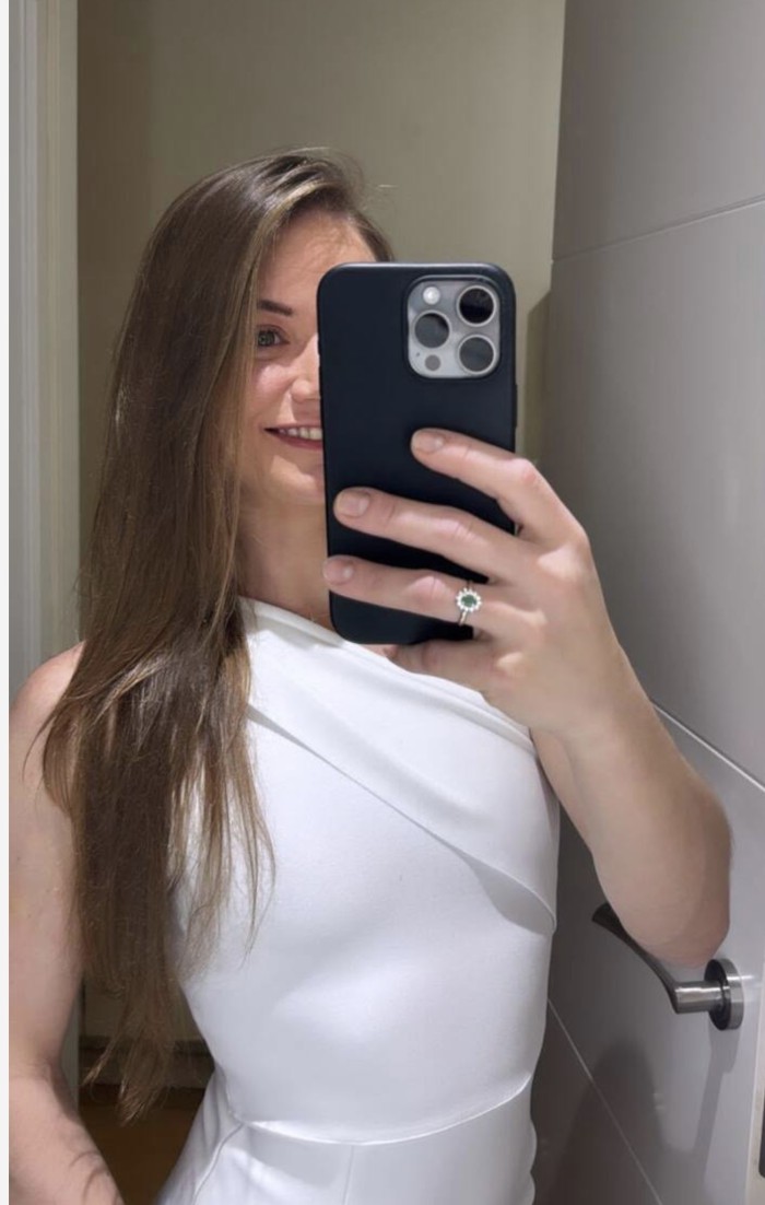 SEXY BRASILEÑA MUY SENSUAL FIESTA EN CALAFELL