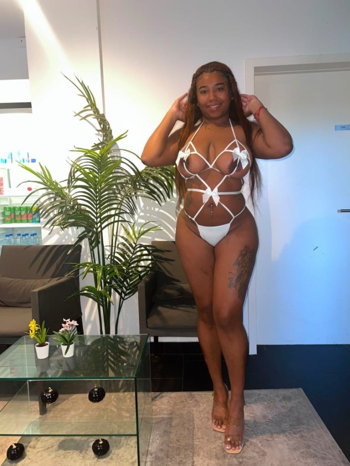Morena cachonda