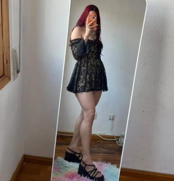 Cachonda esperandote