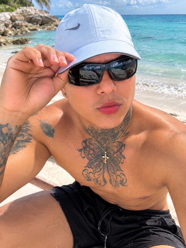 Moreno latino VERSATIL XL COMPLACIENTE