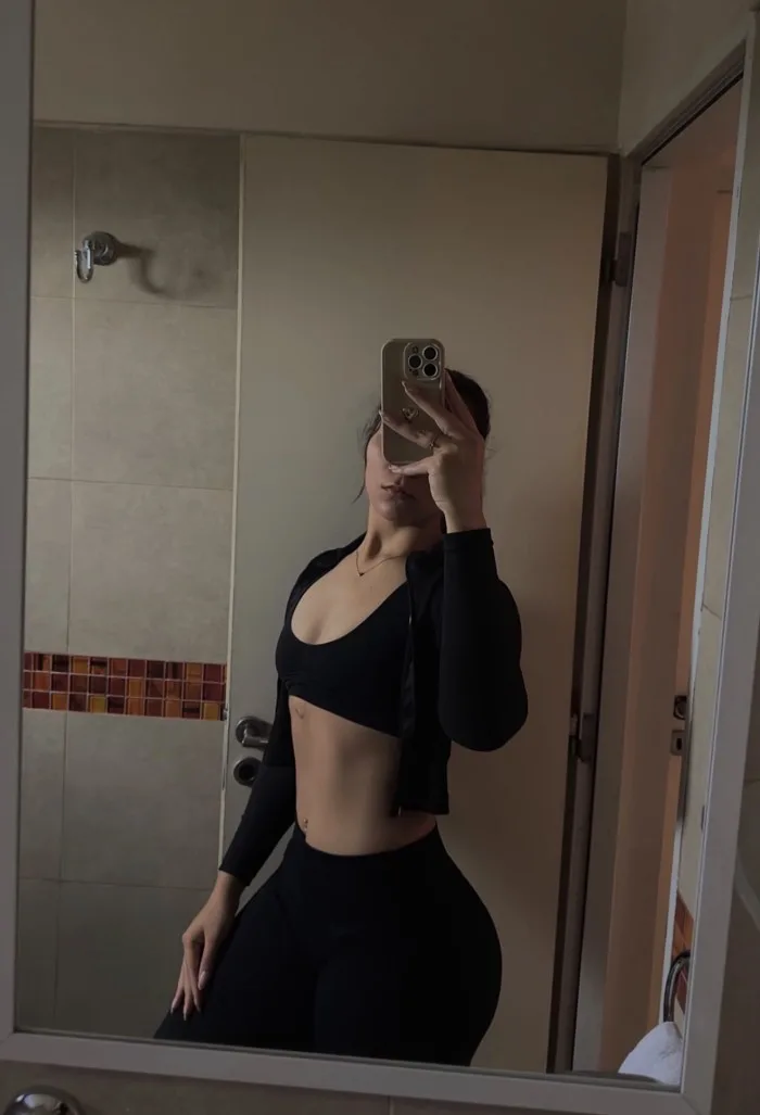 Espectacular chica colombiana en Sabadell