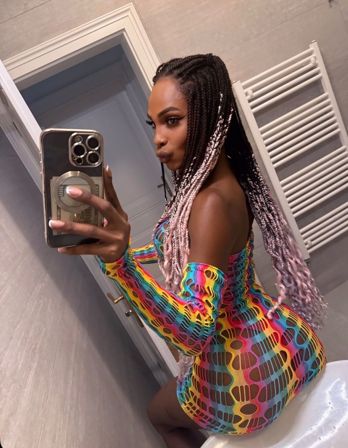 ADHARA FOXX TRANS COLOMBIANA  CACHONDA Y POLLONA!