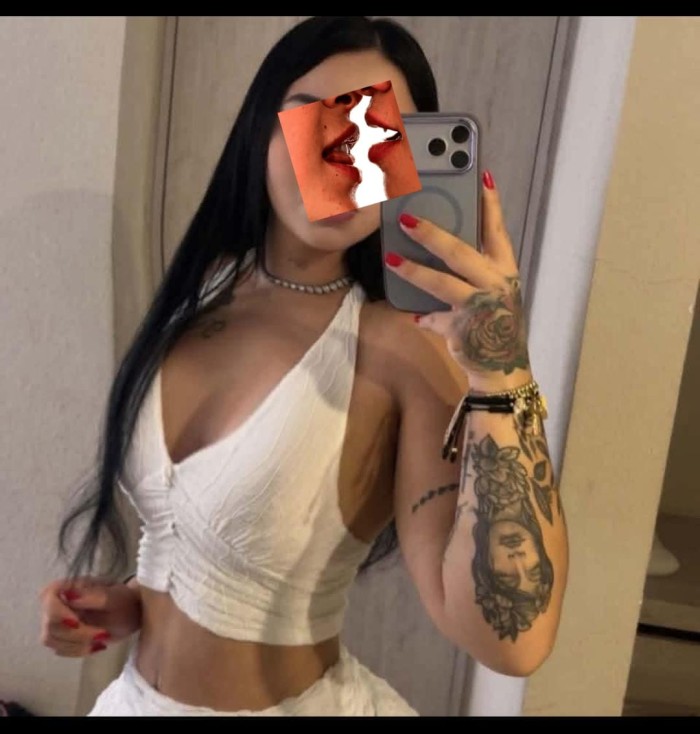DELICIOSA LUJURIOSA IMPLICADA CACHONDA COMPLACIENT