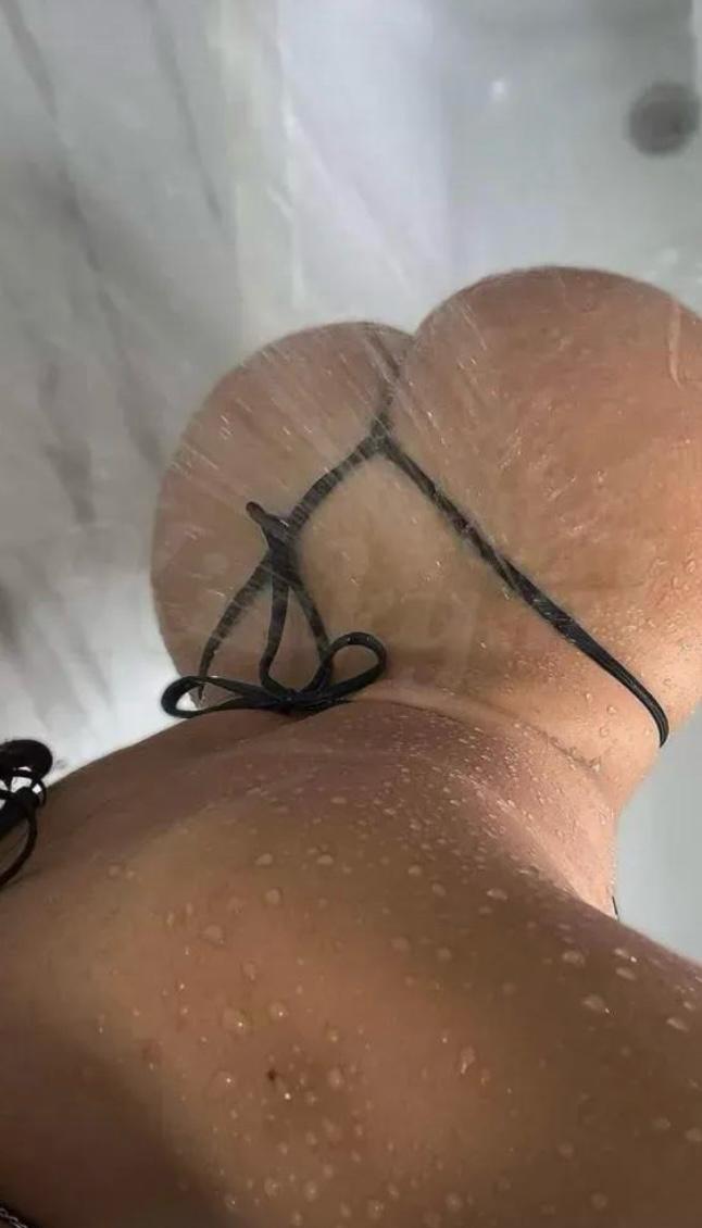 ✯ ✯ BOMBA COLOMBIANA DE 30 AÑOS RECIÉN LLEGADA A FERROL ✯ ✯