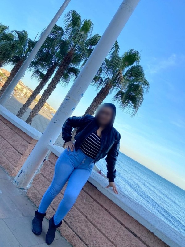 ✯ ✯ BOMBA COLOMBIANA DE 30 AÑOS RECIÉN LLEGADA A FERROL ✯ ✯