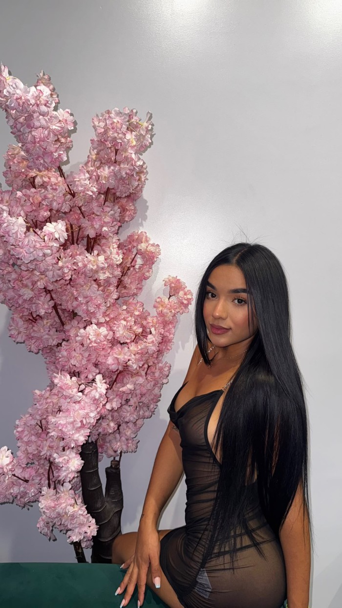 BOMBA DE SEXO FIESTA ESCORT COLOMBIANA