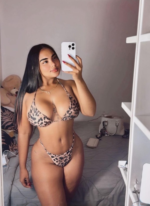 CATA BELLA LATINA EN ZAIDIN