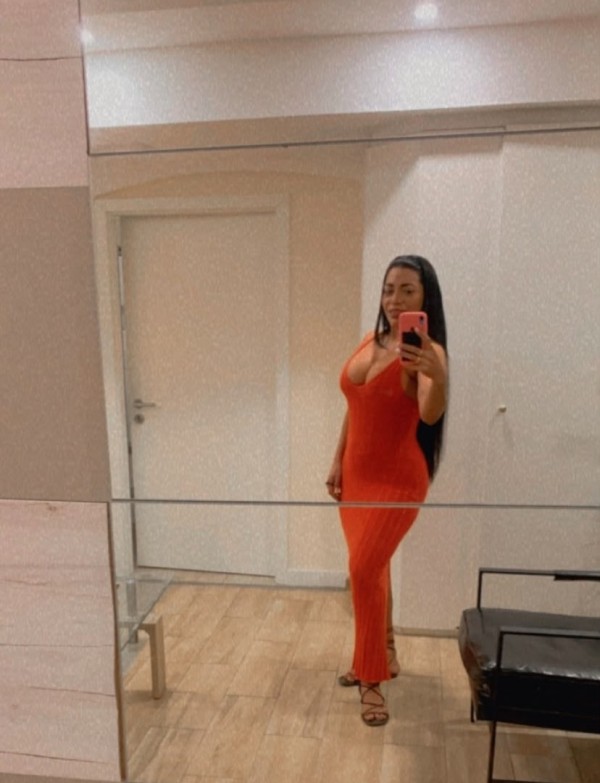 KATTY Belleza que hipnotiza