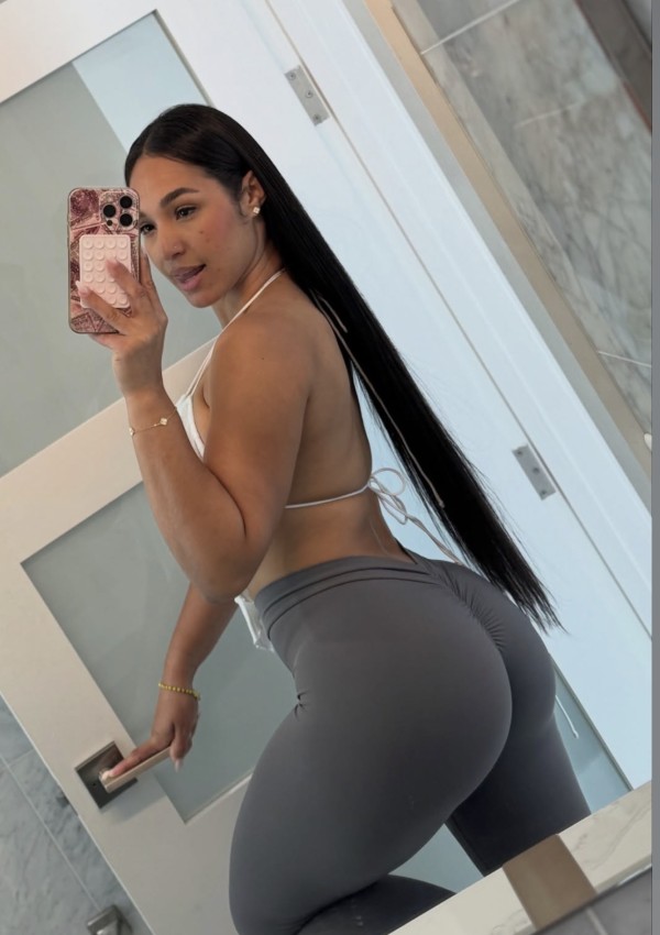 PRIMERA VEZ EN TU ZONA ME GUSTA MAMARLA RICO