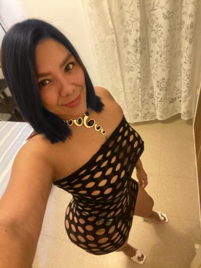 SEXY, ENROLLADA, FIESTERA Y MUY IMPLICADA
