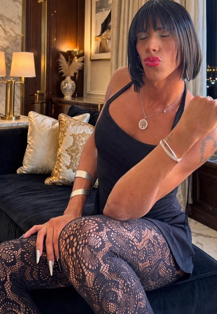 JOVEN trans super caliente y morbosa con ganas!!!!