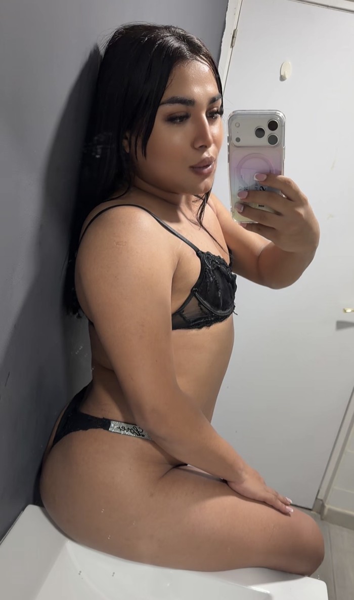 Fiestera jovencita colombiana atu orden seré tu am