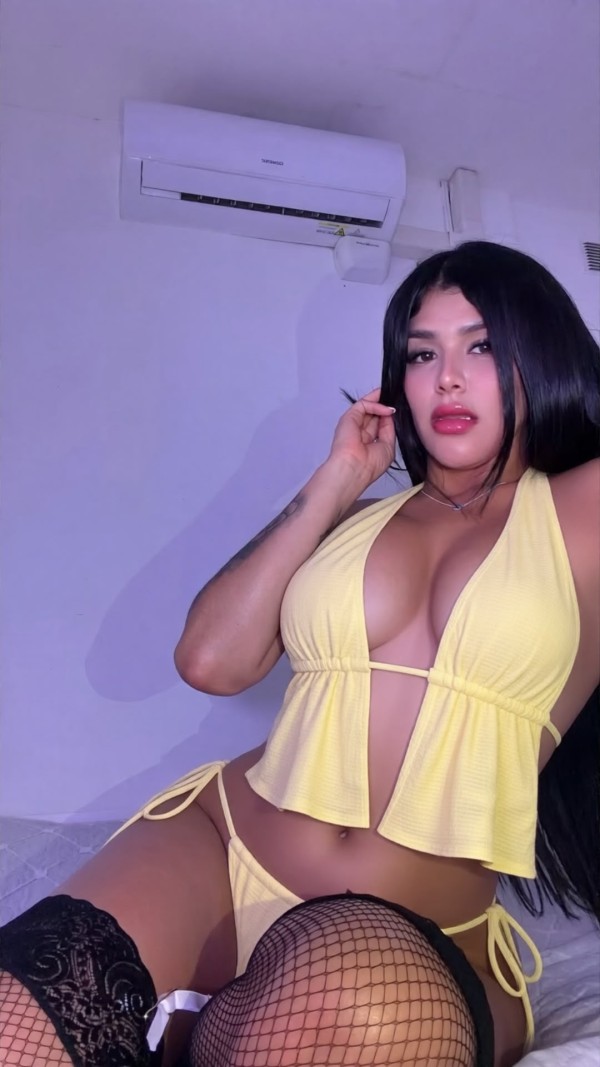 LINDA LATINA POR PRIMERA VEZ EN BURGOS FIESTERA