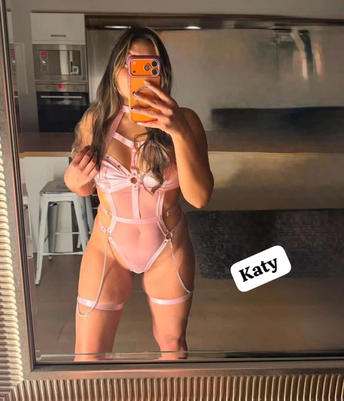 Grupo de chicas calientes y atrevidas elche carrus