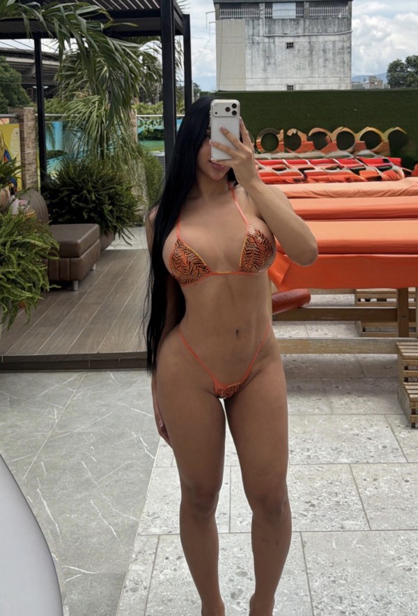 MUÑECA NUNCA ANTES VISTA SAMARA