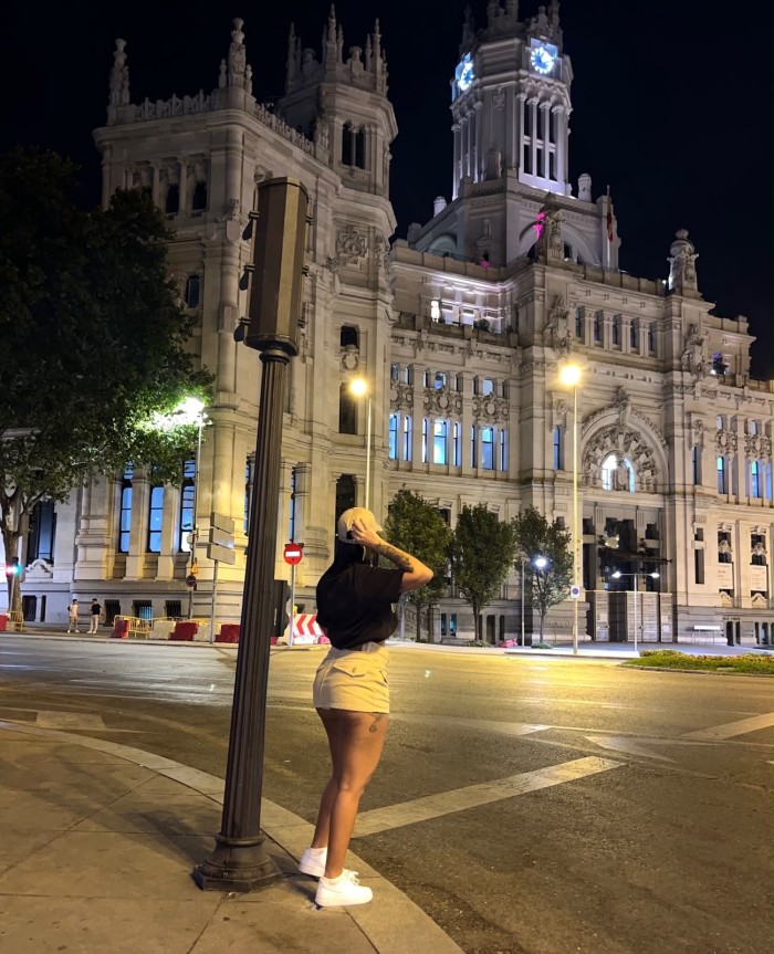 «CACHONDA, LUJURIOSA Y COMPLACIENTE» GIJON