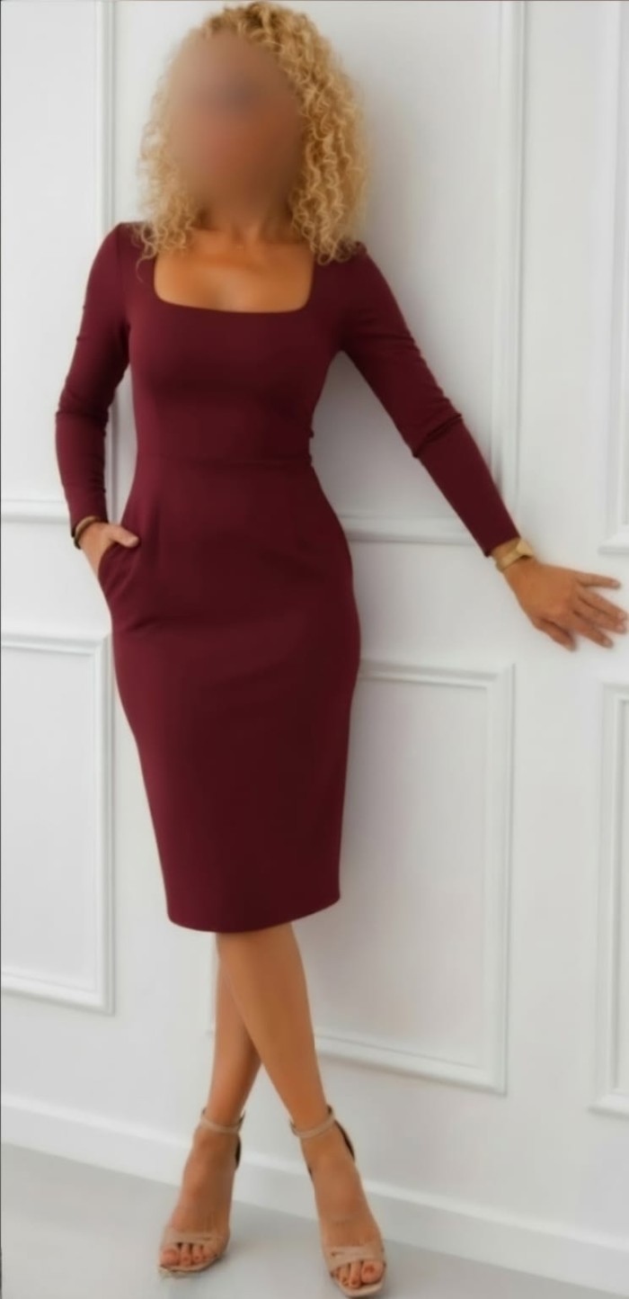 EL GLAMOUR Y LA ELEGANCIA SIEMPRE CONMIGO,VALENTIN