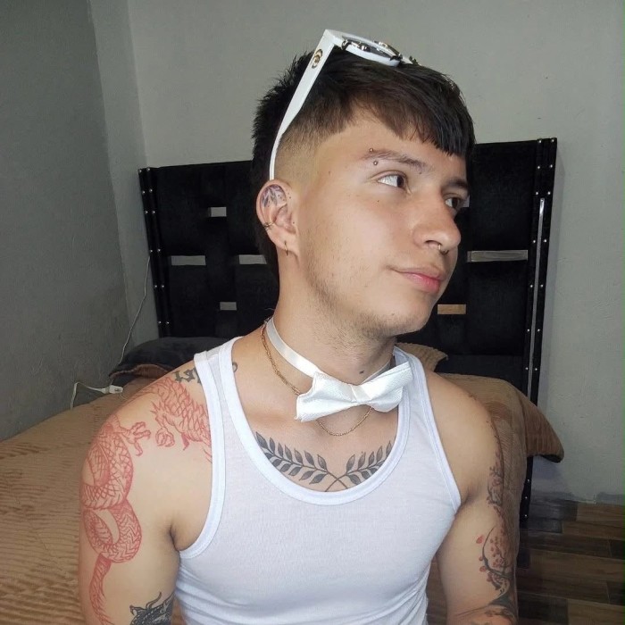 Soy un chico colombiano muy guarro