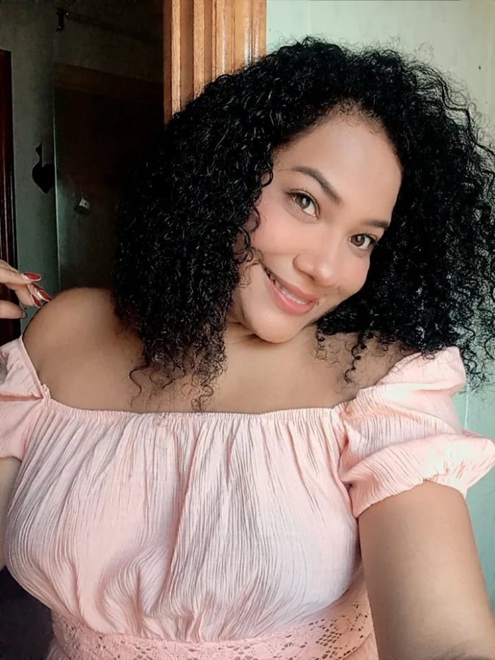 Mulatita jovencita linda