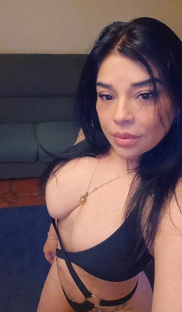 MADURITA DELICIOSA IMPLICADA EXQUISITA COMPLACIENT