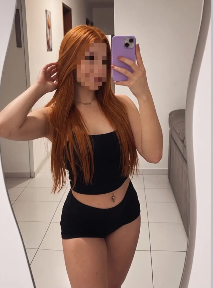 LUJURIOSA IMPLICADA CACHONDA DESEOSA DE PLACER
