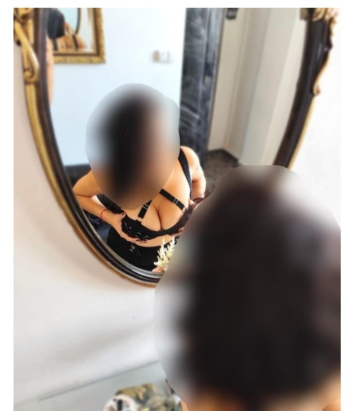 ESCORT DE LUJO EXPLOSIVA Y JUGUETONA