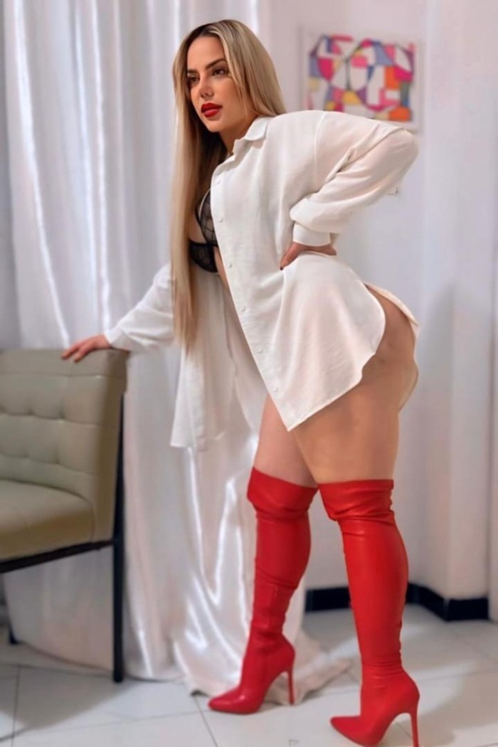 IVONI JOVEN ESCORT VANEZOLANA MASAJES RICOS Y MAS-627621793