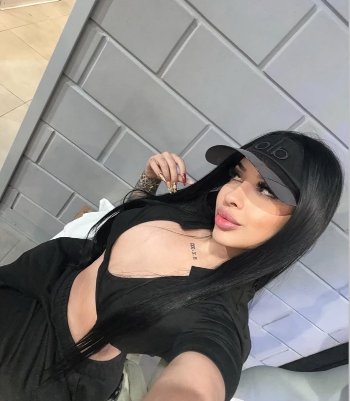 ¡¡¡NOVEDAD!!!Latina exotica universitaria