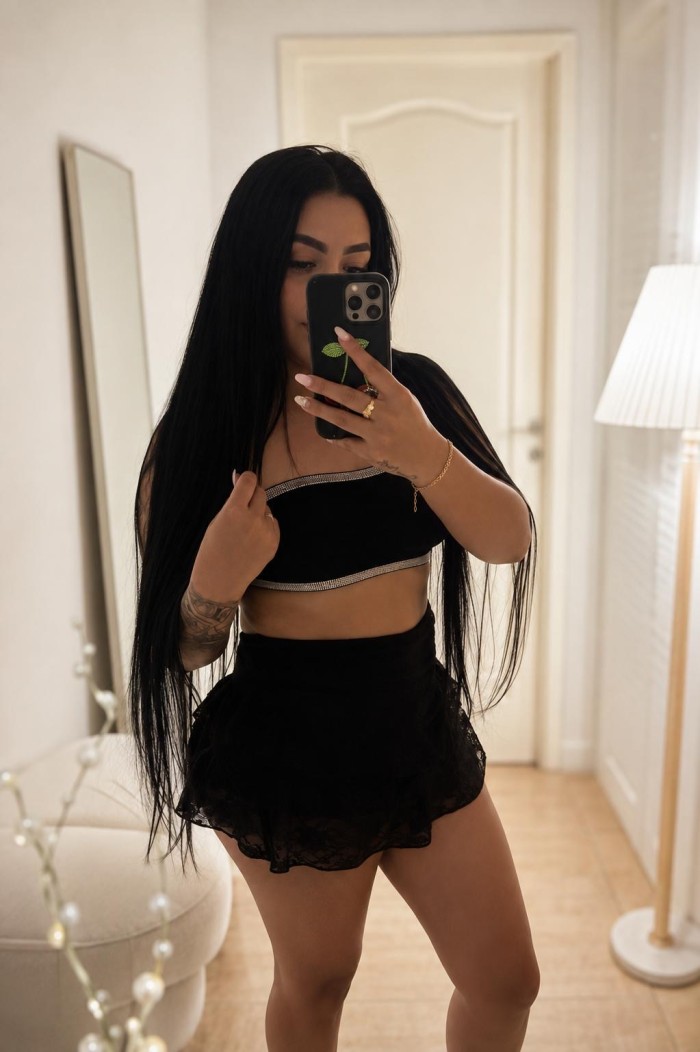 Kathia Chica alegra y fiestera