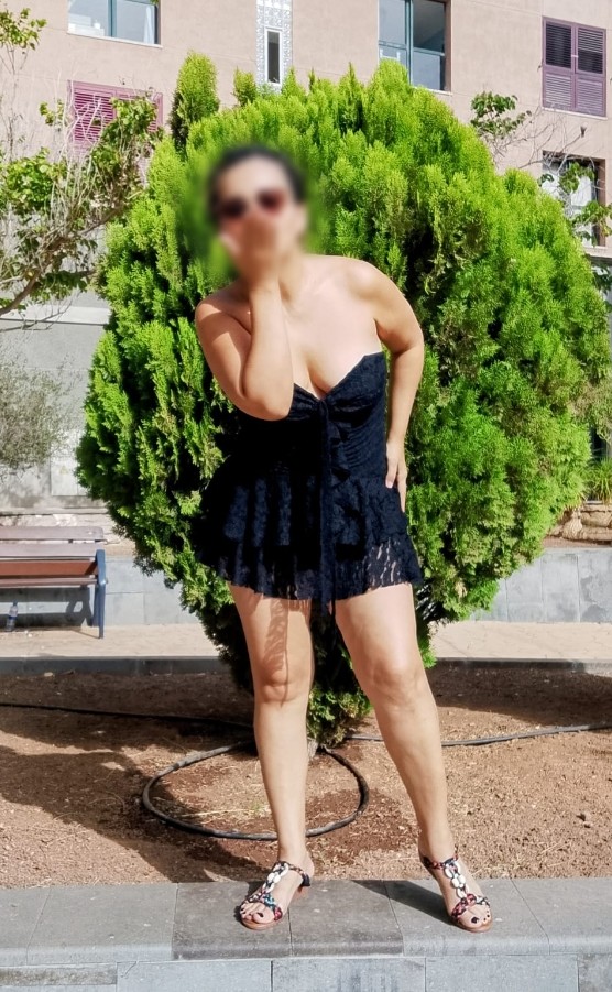 LUNA, CALIENTE, ATREVIDA Y JUGUETONA COLOMBIANA