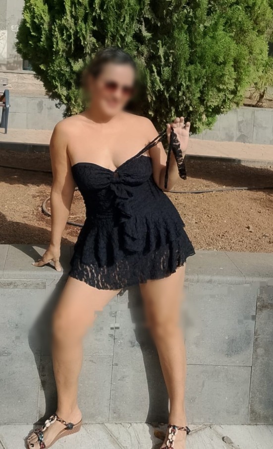 LUNA, CALIENTE, ATREVIDA Y JUGUETONA COLOMBIANA