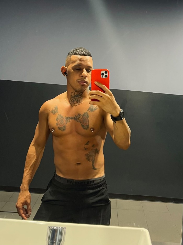 🩶CRISTIAN XL🩶MORENAZO COLOMBIANO POLLON 21CM 24HRS