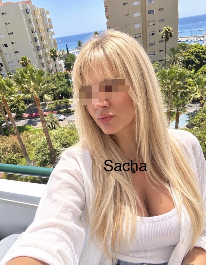EN ROTA SEXO LUJURIA A TOPE QUIERO QUE ME COMAS