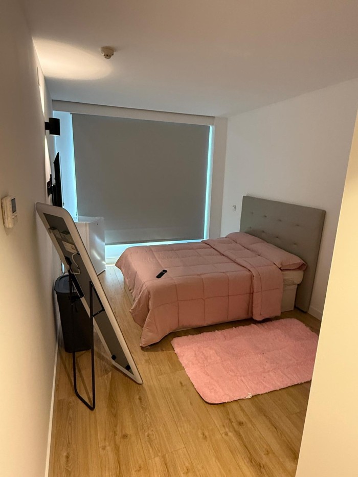 673124189 bellas habitaciones en  plaza Castilla