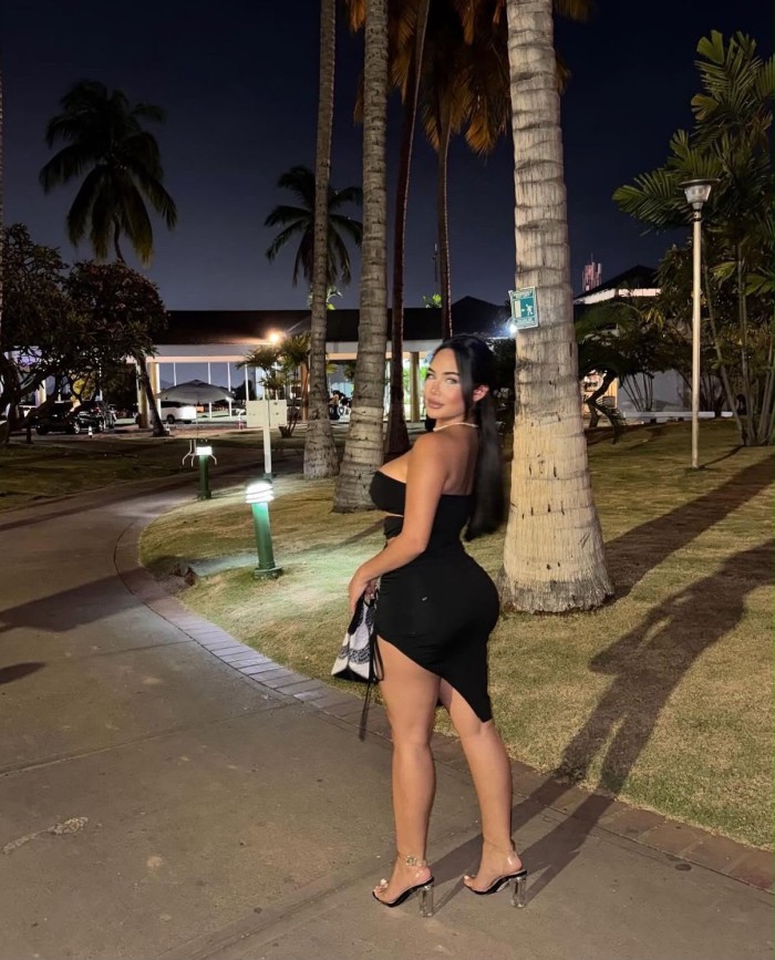 DAYANA HERMOSAS CURVAS LATINAS NUEVA