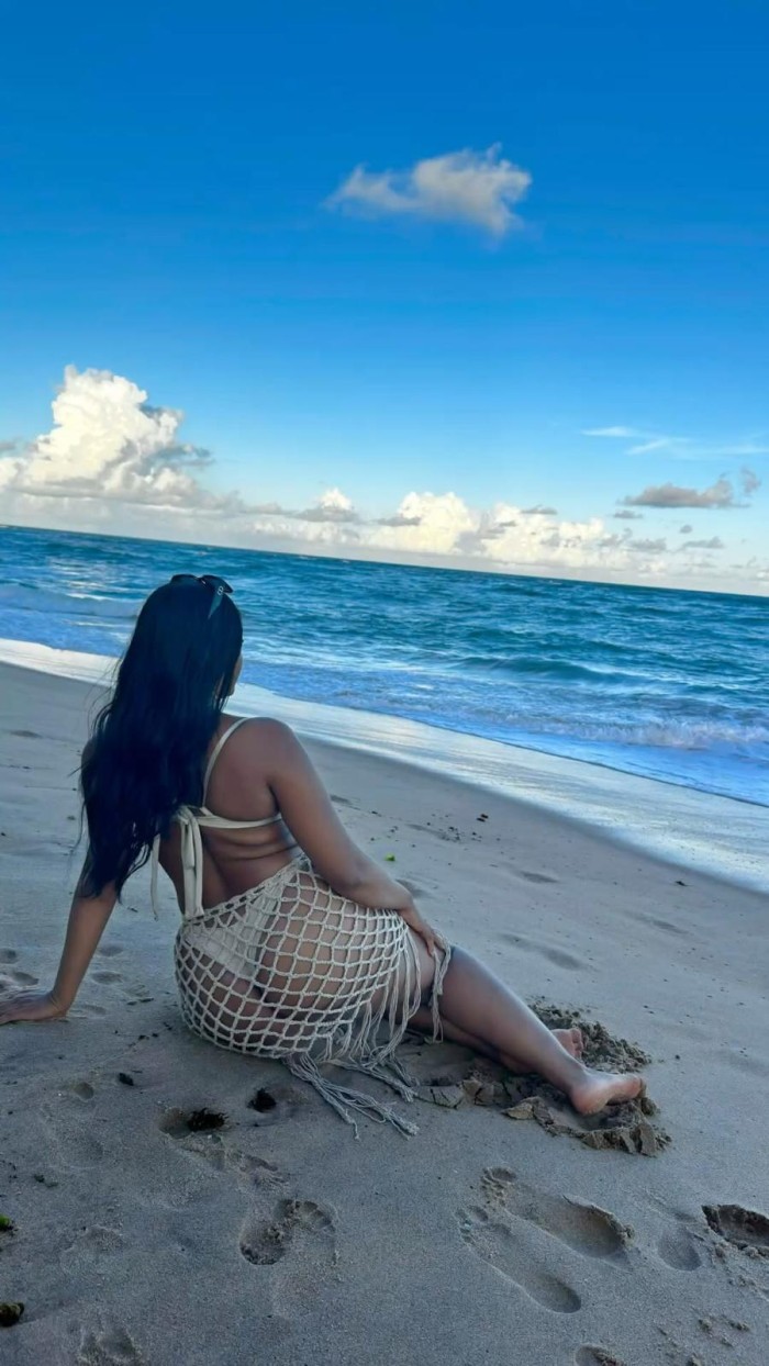 Putita cañera de paso por tu ciudad