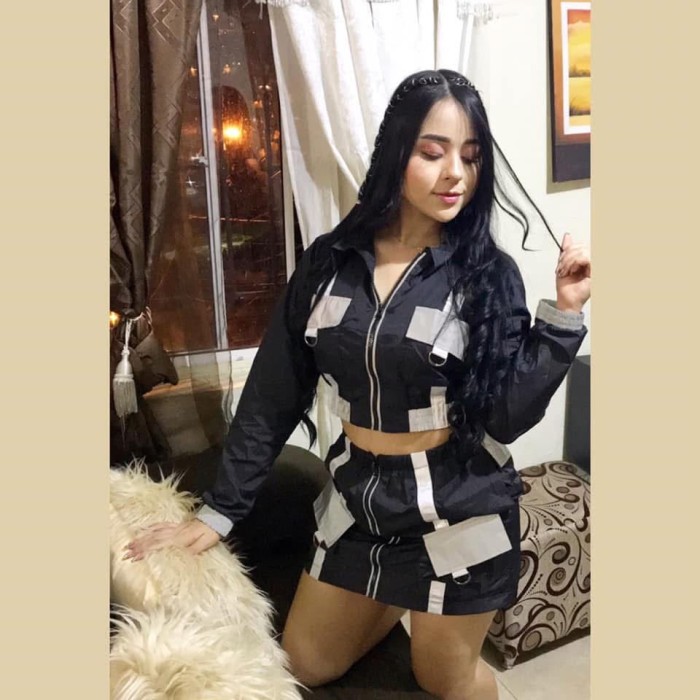 ARDIENTE APASIONADA ARDIENTE DESEOSA DE SEXO