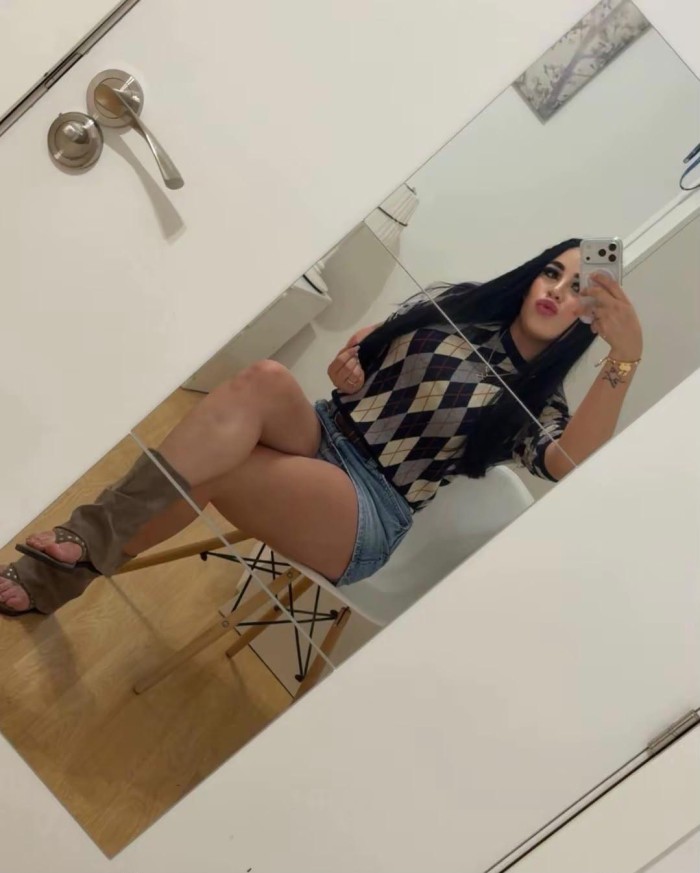 Joven colombiana en busca de buen sexo