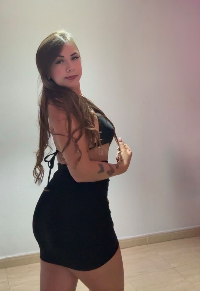 Colombiana muy Bella en Vic independiente 24h