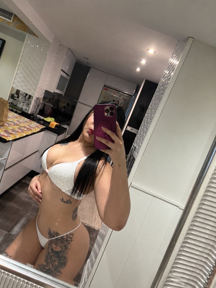 EN ROQUETAS DE MAR SEXO FIESTA A TOPE LUJURIA ARDI
