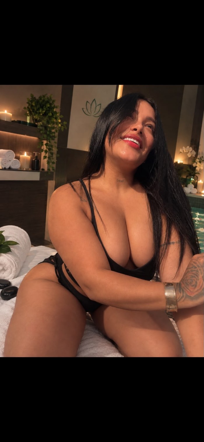 AMIGAS ARDIENTES SEXO PUROCOMPLACIENTES FIESTERA