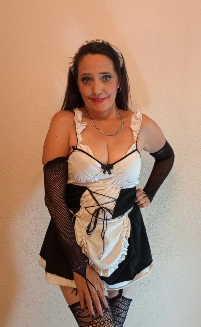 ESPAÑOLA. PÍCARA, FON GANAS DE SEXO, FIESTA