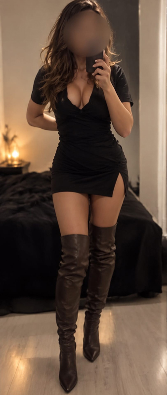 RUBÍ · MASAJISTA TOP ESPAÑOLA PROFESIONAL
