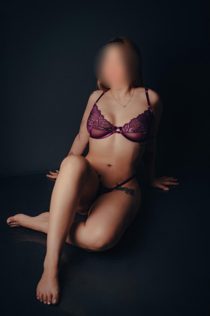 SOY ÁNGEL, COLOMBIANA LISTA PARA HACERTE VIBRAR